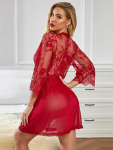 Camisón con estampado transparente y espalda en T